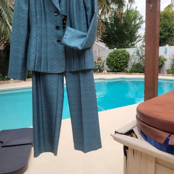 LeSuit Size 6 Pant Suit in Blue Tweed - Picture 3 of 5
